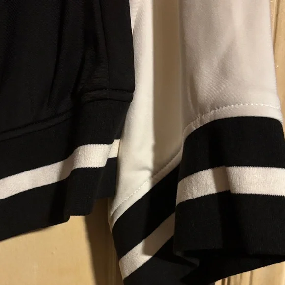 Rihanna  by Fenty Puma Black & White Bomber Jacket with flared sleeves UNIQUE - Picture 16 of 16